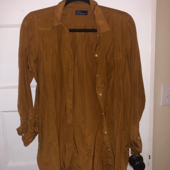 Button down top - Picture 1 of 1